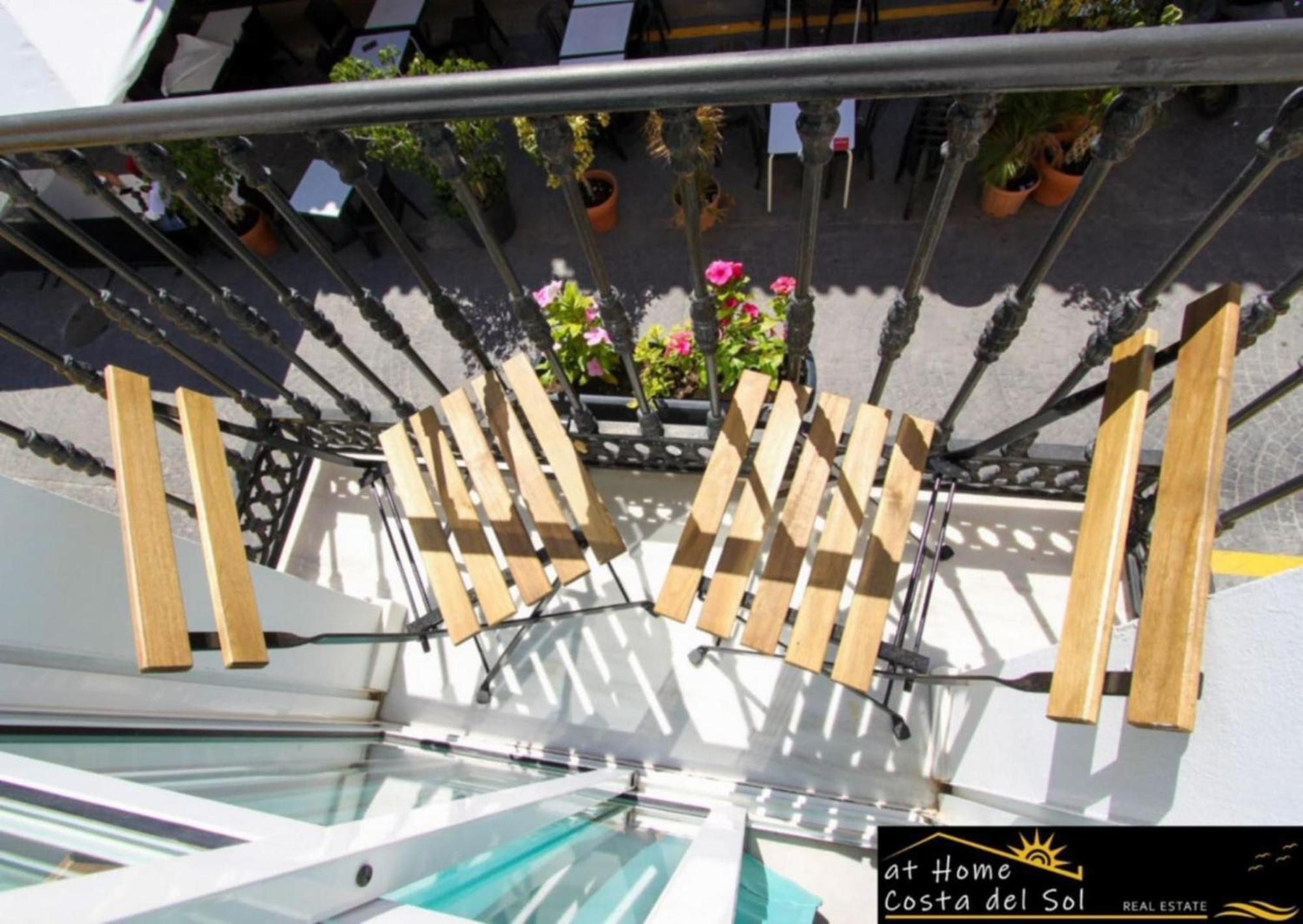 Apartamento En El Centro De Nerja By At Home Costa Del Sol Exterior foto